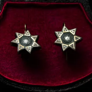 Victorian Piqué Star Earrings